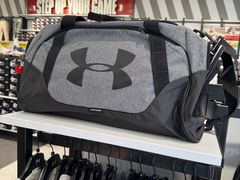 -UNDER ARMOUR(新燕莎奥莱店)