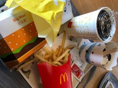 -麦当劳(百荣世贸商城店)