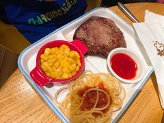 -菲滋意式餐厅(西溪印象城店)