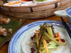 -包整·丝娃娃(一览甲秀楼风景店)