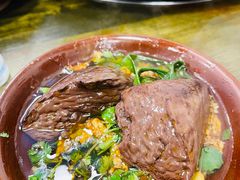 -黄潇洒老火锅(九眼桥宏济巷店)