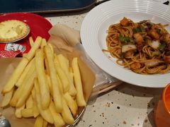 -必胜客(大坪英利店)