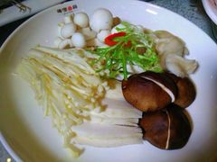 海湾壹品-海湾壹品·粤菜·早茶·烤鸭(拱北店)