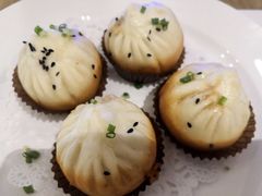 上海生煎-国际青年会议酒店-苏莱斯餐厅