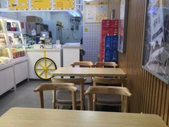 用餐区-一鸣真鲜奶吧(双菱路店)