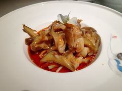 藤椒海螺头-神作·鱼头泡饭