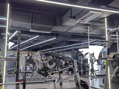 -超鹿运动(五四路恒力城店)