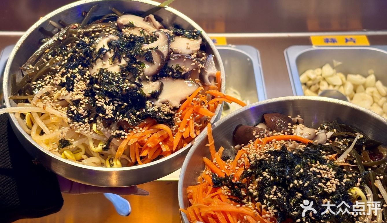 二七广场这个地方！一定要空腹来……