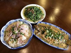 明炉臭鳜鱼-自游人·美食一楼·地道徽菜(三十年名店)