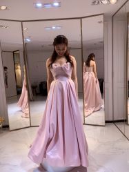 点击看大图 -GRACE KELLY婚纱与礼服(北京店)