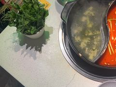 -钢管厂五区小郡肝串串香火锅(梅川路店)