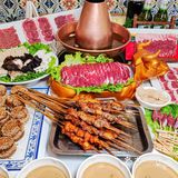 涮肉、烤串，在揽月斋都能吃到~