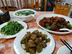 -胡老三家土菜馆·老店地方特色菜·招牌茅山地锅老鹅