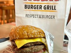 -The Habit Burger Grill 哈比特汉堡(复兴soho店)