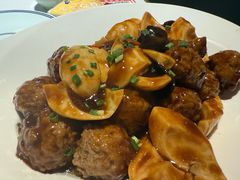 蛋白烧藕圆-刘胖子家常菜·蹄花焖藕(江汉路总店)