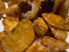 拔丝三样-新连采·海鲜·大连菜(大连恒隆广场店)