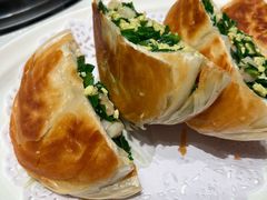 脆皮虾仁韭菜盒子-海味当家·蒸锅海鲜(中山广场创始店)