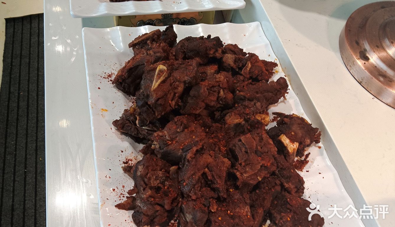 在炙汇的每一刻，李林与赖丽找到了属于自己的星河