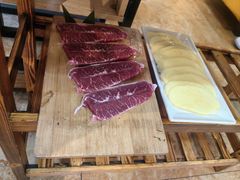 -秋香家韩式炭火烤肉(磐石路店)