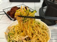 鸡丝辣凉面-一味一诚•鲜嫩烤鱼(昌发展万科广场店)