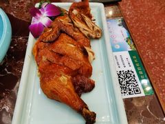 脆皮童子鸡-新白鹿餐厅(爱琴海购物中心店)