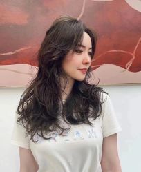 -丝语萱形象