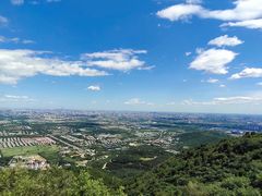 -鬼笑石后山停车场