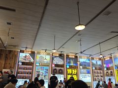 -冶建镜子·老南昌大排档·江西虾王(总店)