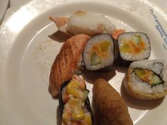 -多伦多海鲜自助餐厅(百盛购物中心三阳店)