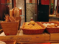 -怡聚轩全日制自助餐厅(大中华喜来登酒店)