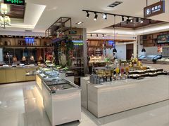 -腾阁自助餐厅(朝林广场店)