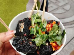 -黑色经典臭豆腐·湖南特产(太平街口店)