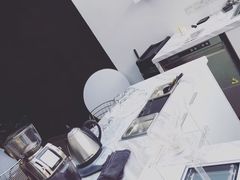 -UNI UNI(环亚凯瑟琳店)