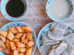 炸咯吱-门框胡同百年卤煮(新街口店)