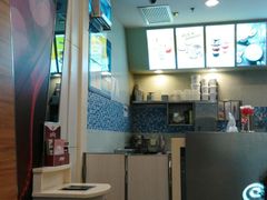 -DQ·蛋糕·冰淇淋(浦江欢乐颂店)