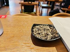 -华府九号海鲜烧烤大排档(龙域店)