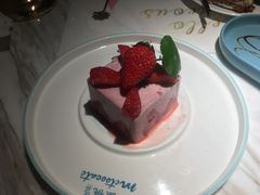 -蜜桃花开·中西融合菜E&W(南长街店)