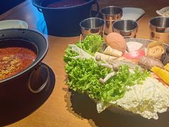 -呷哺呷哺(融创茂店)