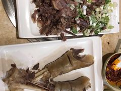 手撕狗肉-英子补身汤(海兰路店)