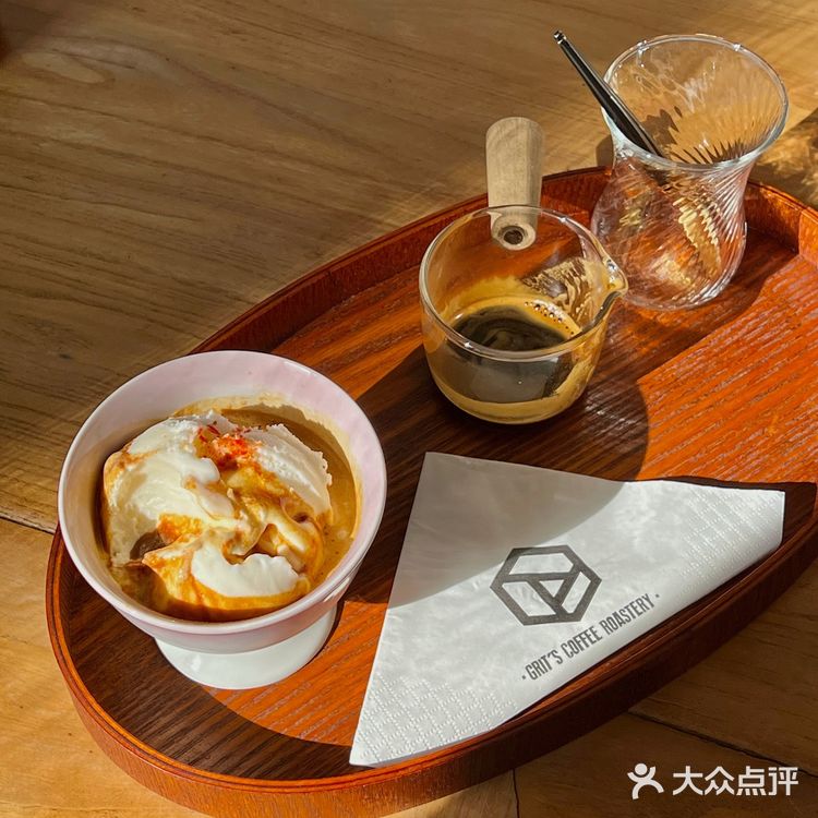 『周末下午 社区cafe 高效又慵懒』