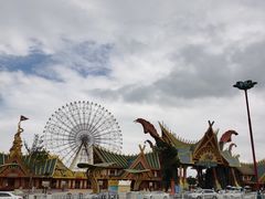 -七彩云南欢乐世界