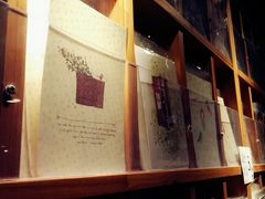 -猫的天空之城概念书店(杭州南宋御街店)