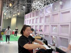 -YONEX苗江运动城(源深店)