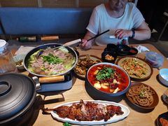 -川堂风·跷脚牛肉·乐山爆炒(宝山日月光店)