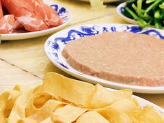 -鑫龙火锅城(经二纬四店)