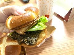 菜菜真香堡-麦当劳(朝阳北路店)