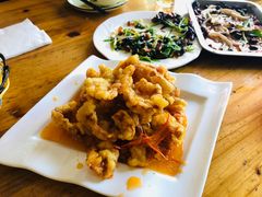 -鹤乡东北菜(崮山路店)