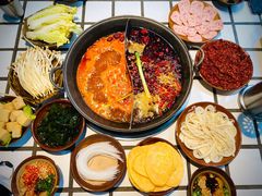 -贰回巷火锅馆(钟楼店)