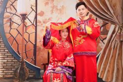 -挪娅婚纱摄影皇家会所