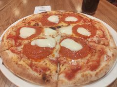 -城市大道红炉披萨烘焙坊